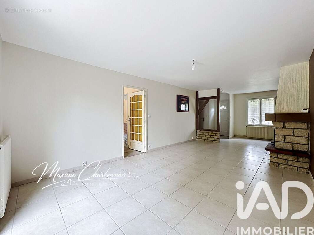 Maison 93 m² à Cesson  - photo 6