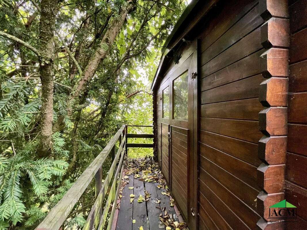 Maison à MERY-SUR-OISE