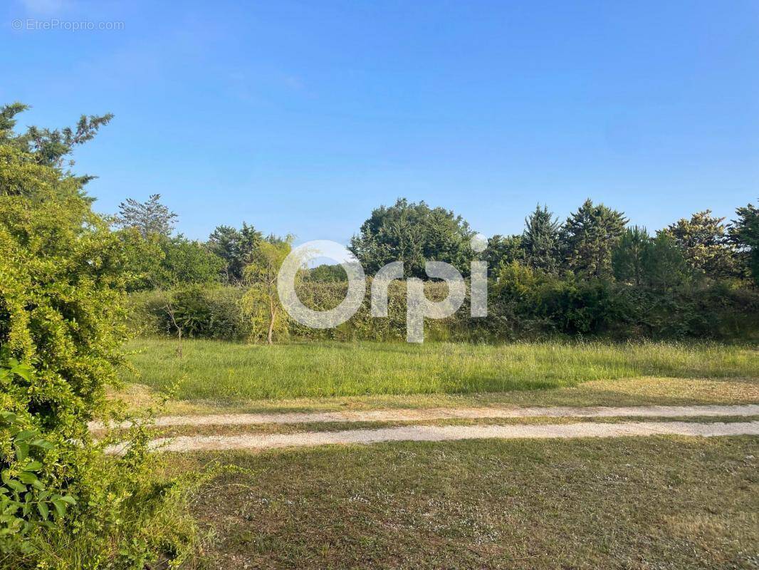 Maison à TOURRETTES