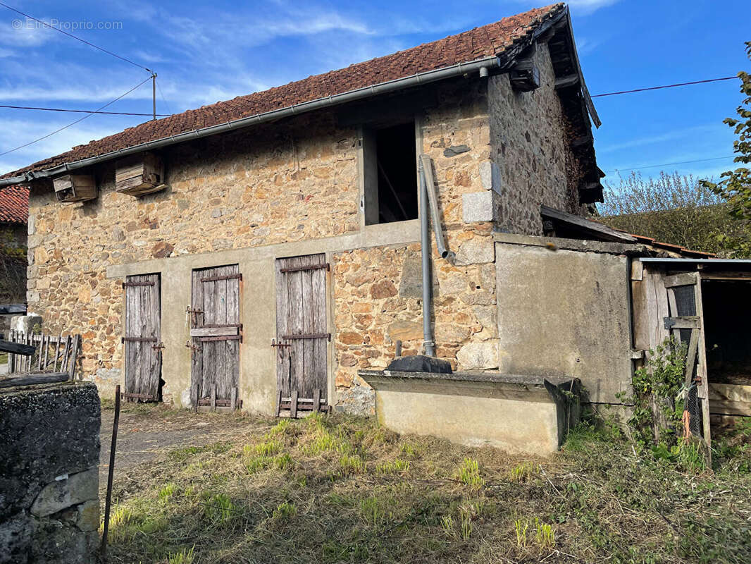 Maison à SAINT-DENIS-DES-MURS