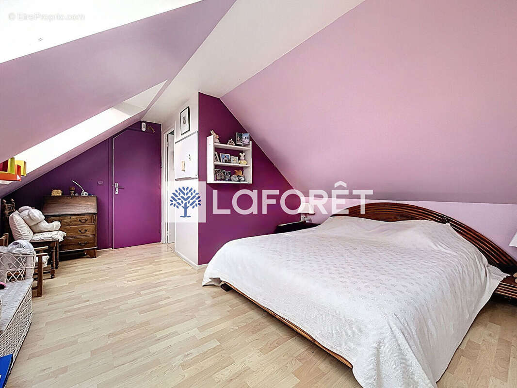 Maison à MAREIL-SUR-MAULDRE