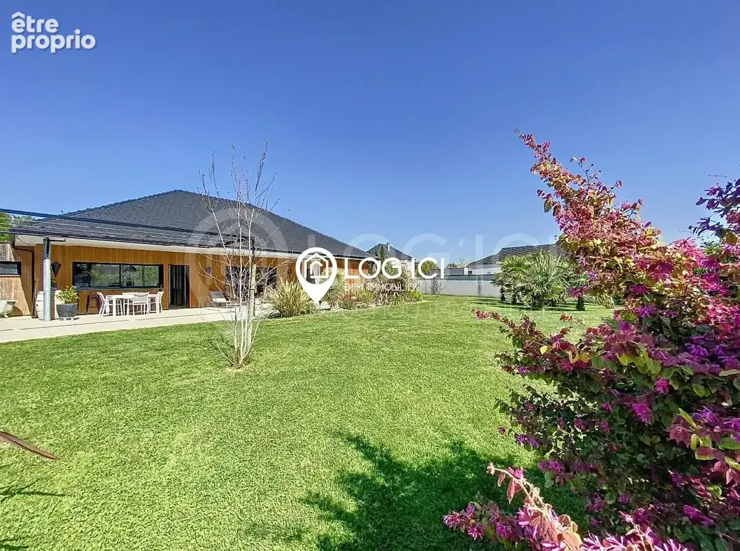 Maison contemporaine aux prestations haut de gamme LONS/LESCAR - photo 4
