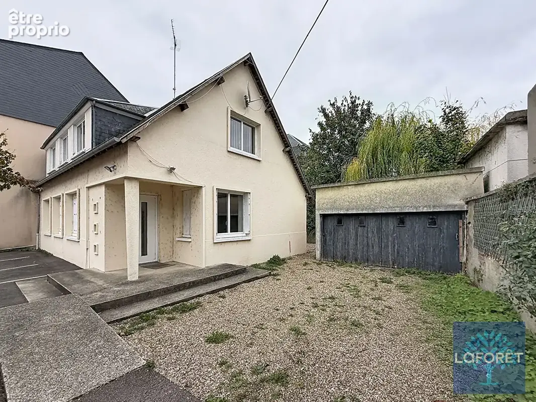 Maison à BERNAY