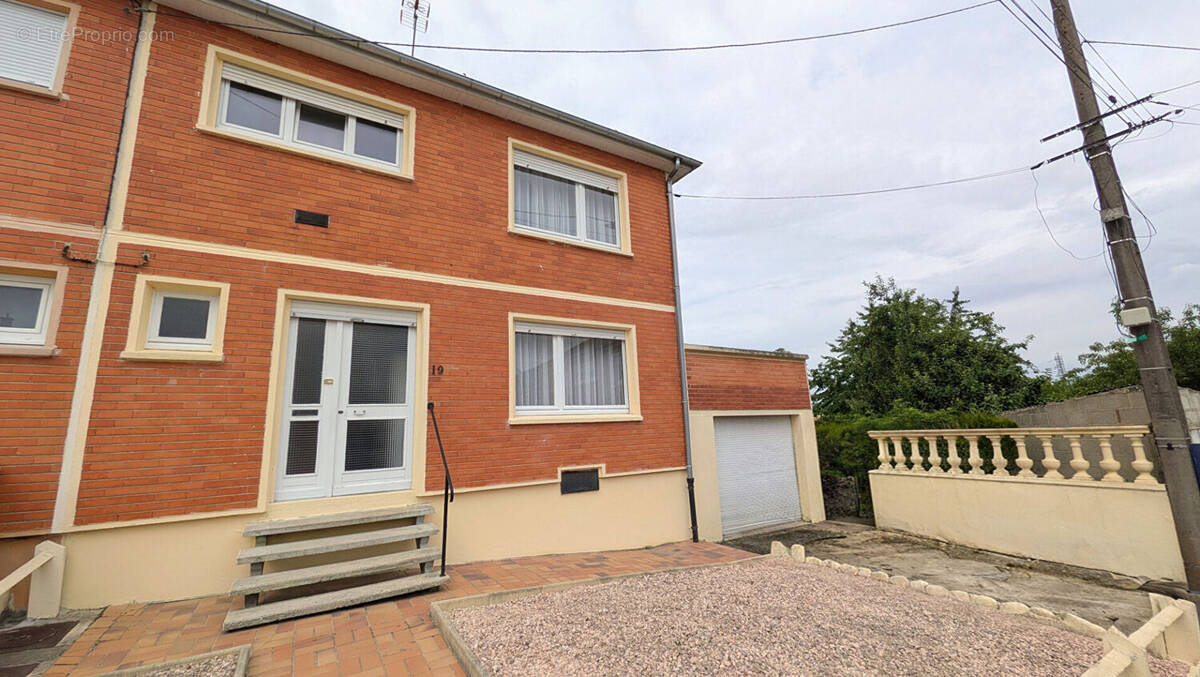 Maison à BOHAIN-EN-VERMANDOIS