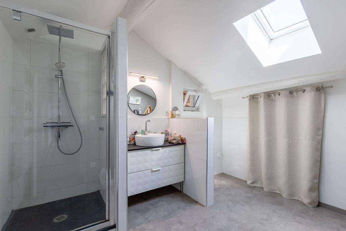 A VENDRE Maison 5 P 140 m2 3 chambres a Canals - 82170 - photo 13