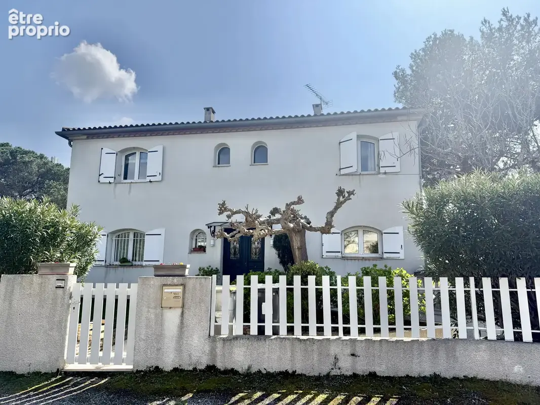 Élégante maison familiale avec piscine à deux pas du centre de Carcassonne - photo 20