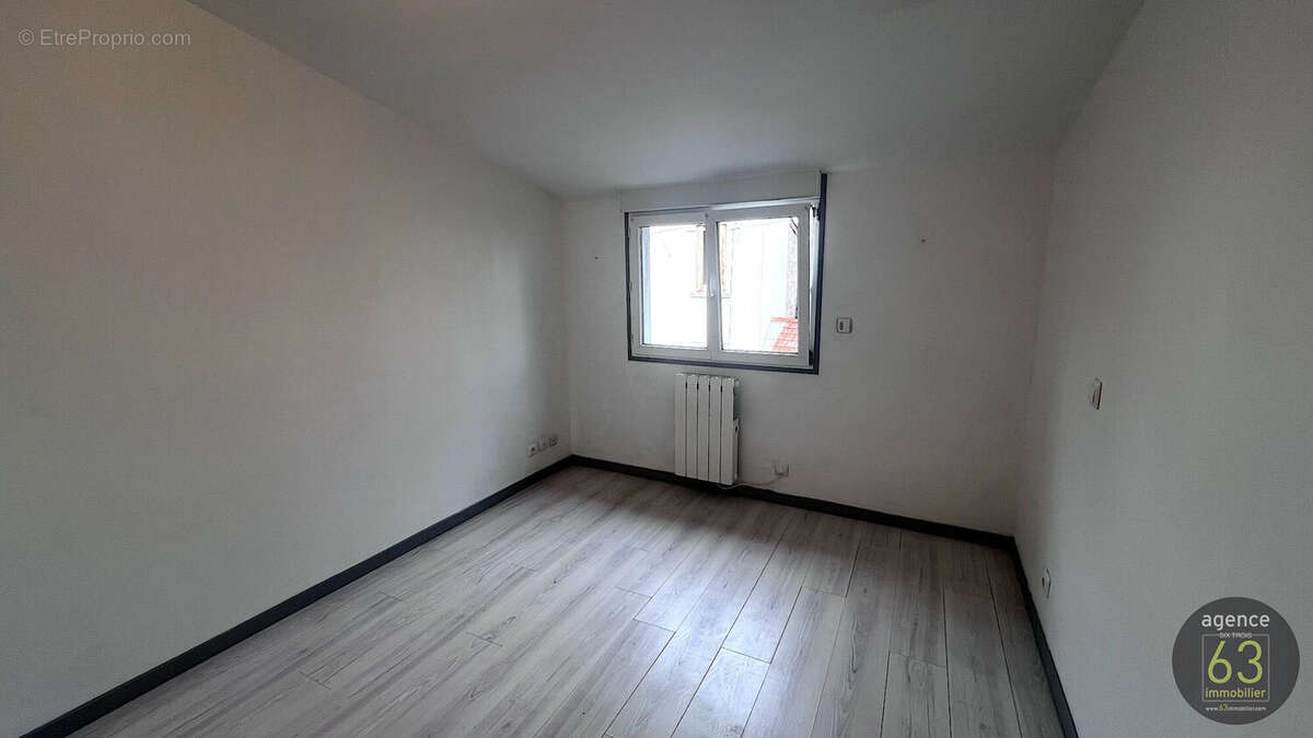 Maison à CLERMONT-FERRAND