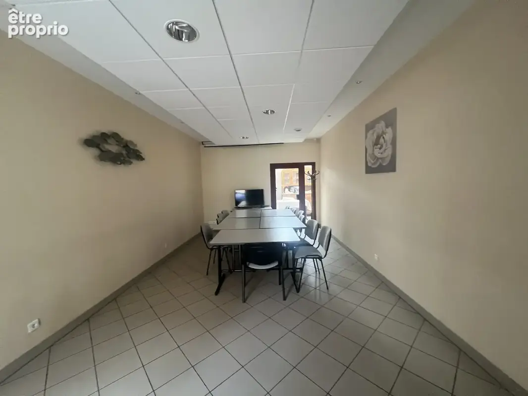 Commerce 2 250 m² à vendre à Bar-Le-Duc (55000) - photo 4