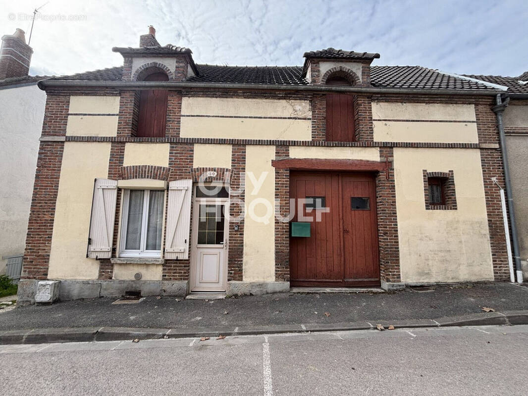 Maison 3 pièces 40 m² · à Sezanne · 40 m² · 55 000 €