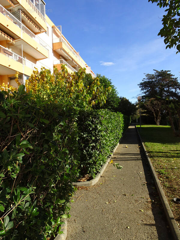 Appartement à HYERES
