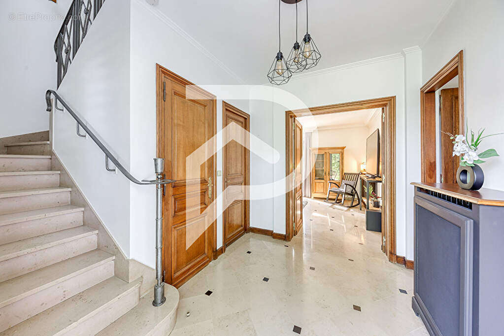 Maison à LIVERDY-EN-BRIE