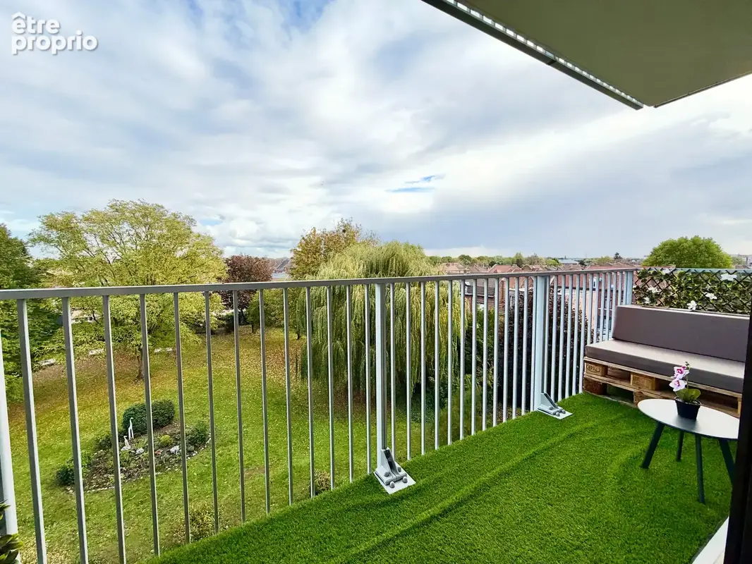 Seclin - t3 rénové - balcon - garage - cave - photo 15
