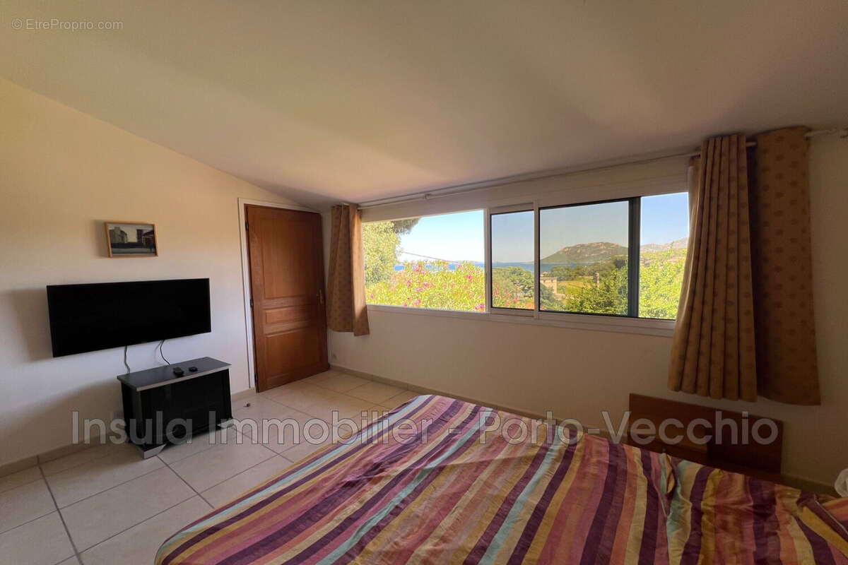 Maison 6 pièces 161 m² à vendre à Porto-Vecchio (20137) - photo 6
