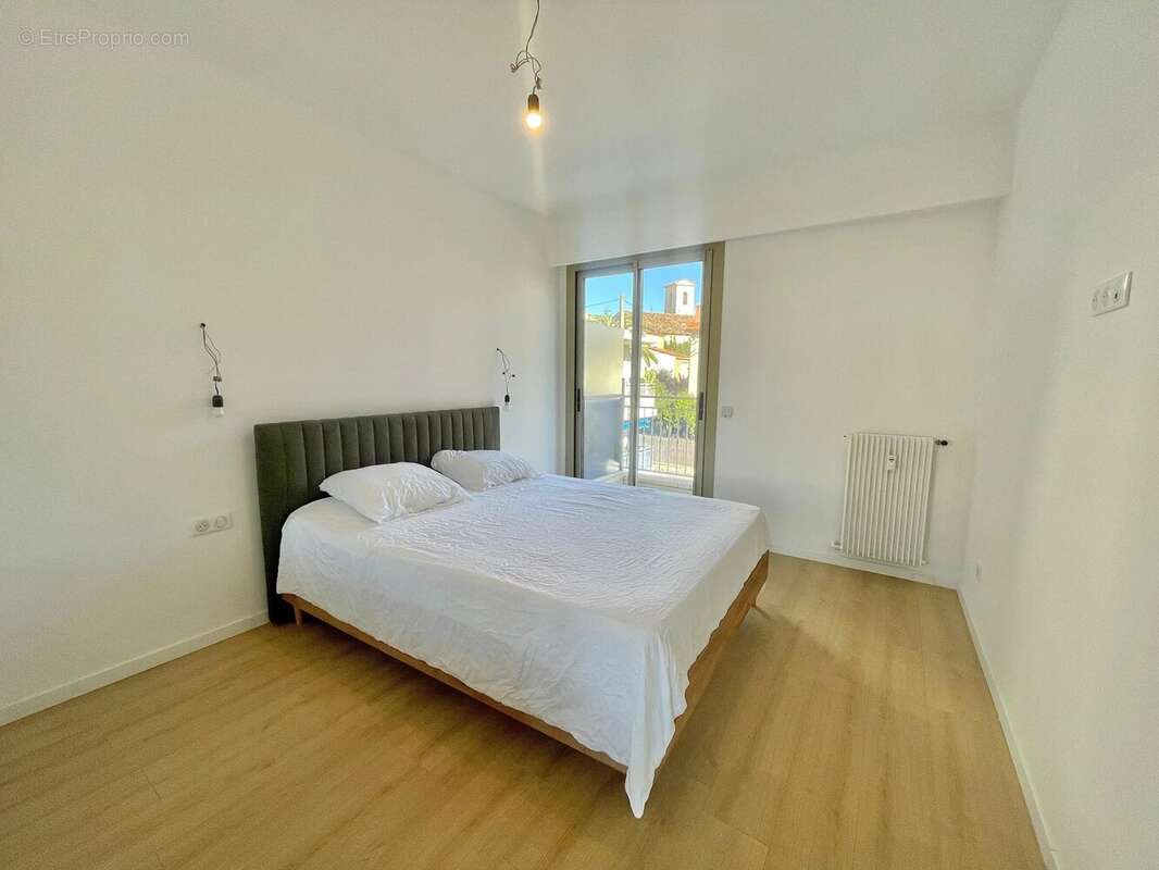 Appartement à LE CANNET