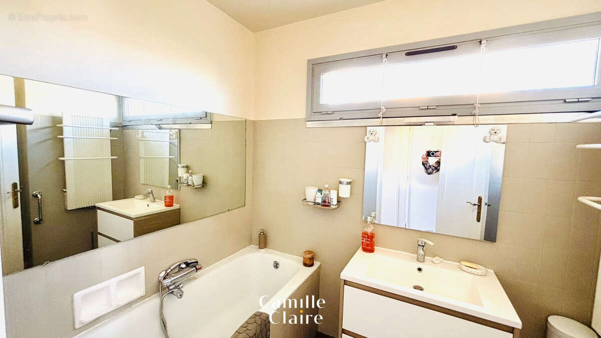 Appartement à AIX-EN-PROVENCE