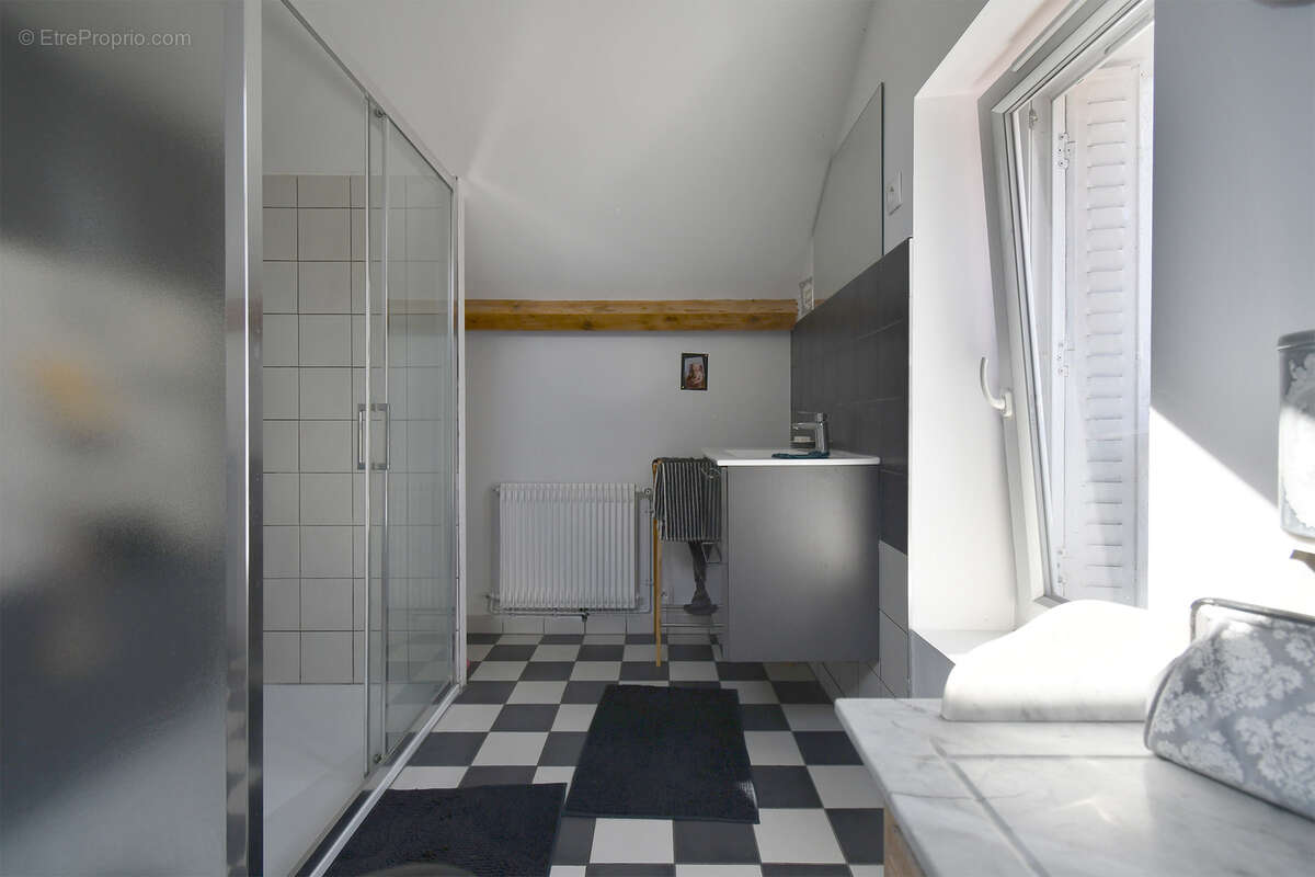 Maison à CLERMONT-FERRAND