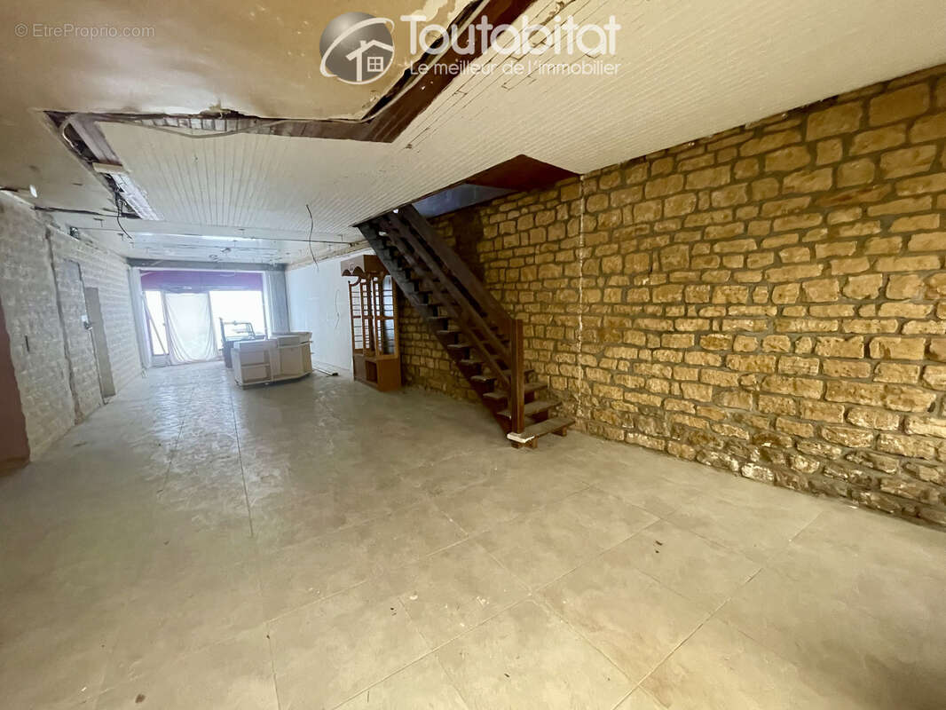 Appartement à CHARLEVILLE-MEZIERES