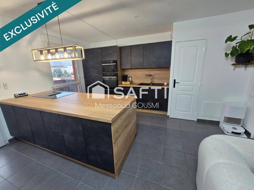 Photo 1 - Appartement à GIVORS