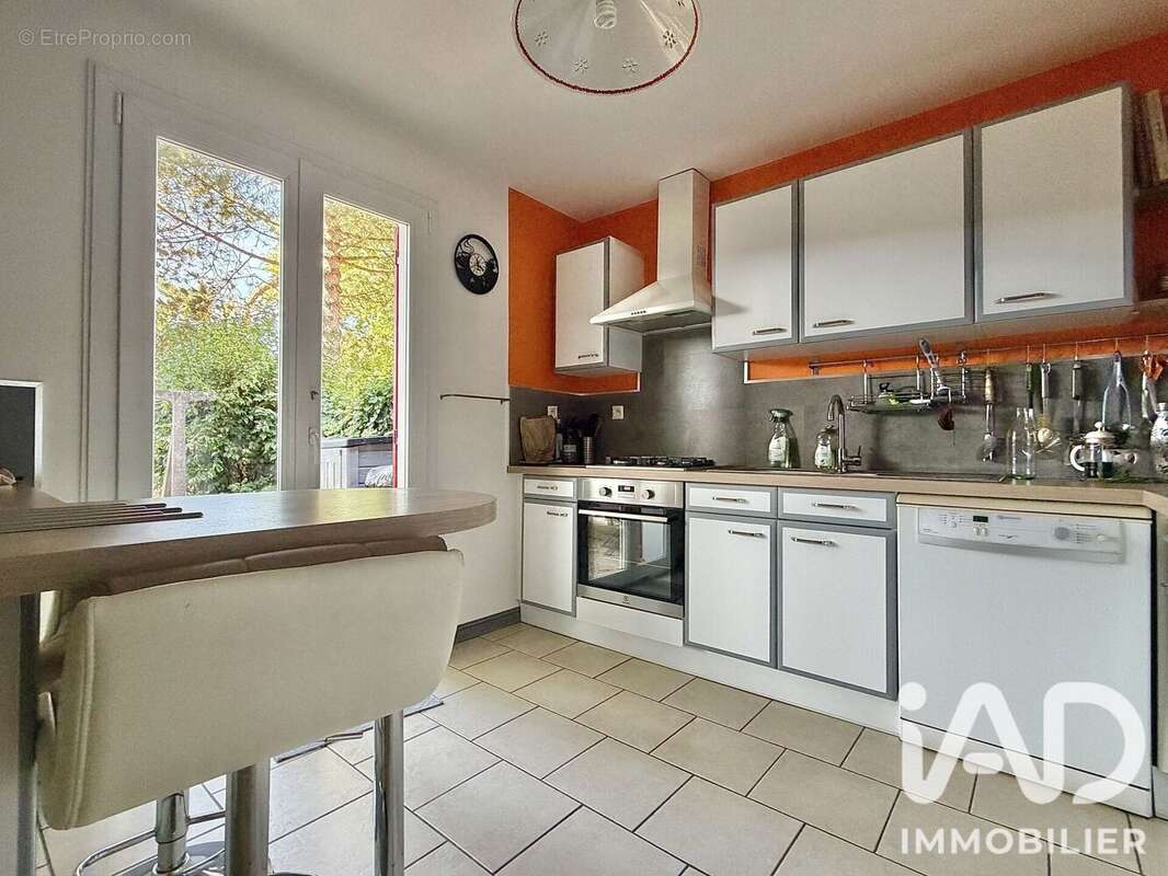 Maison 87 m² à Limoges  - photo 6