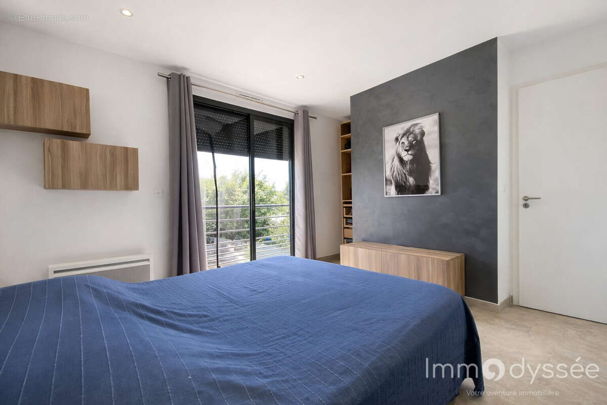 Maison à CHAMPS-SUR-MARNE