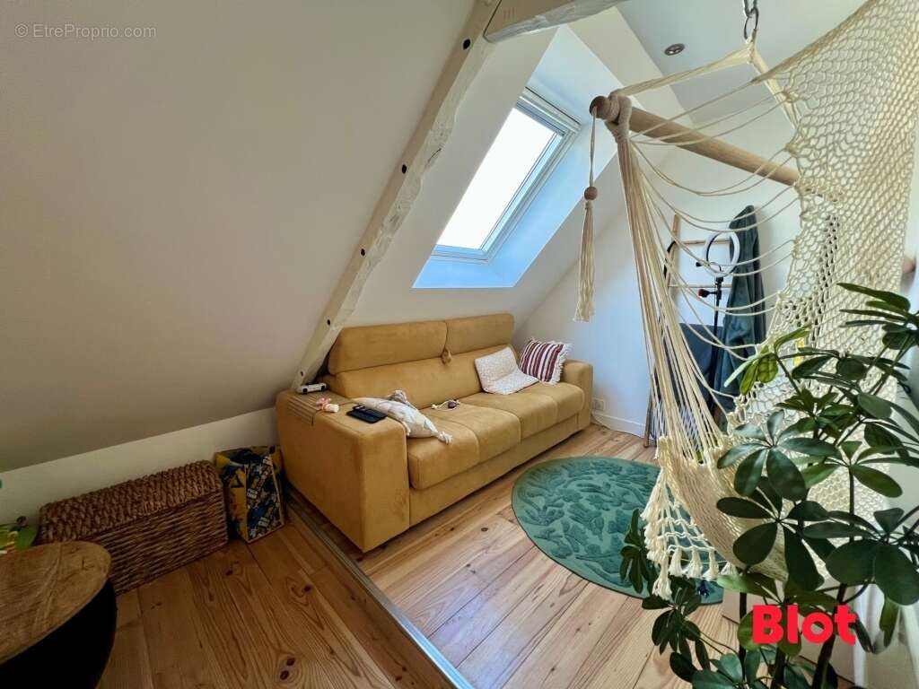 Appartement à MONTAUBAN-DE-BRETAGNE