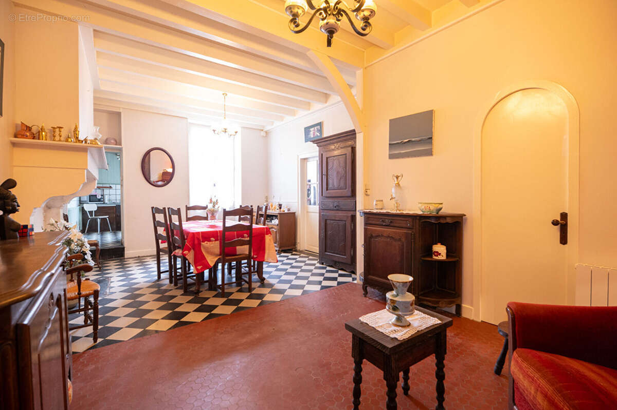 Maison à SAINT-SEVER