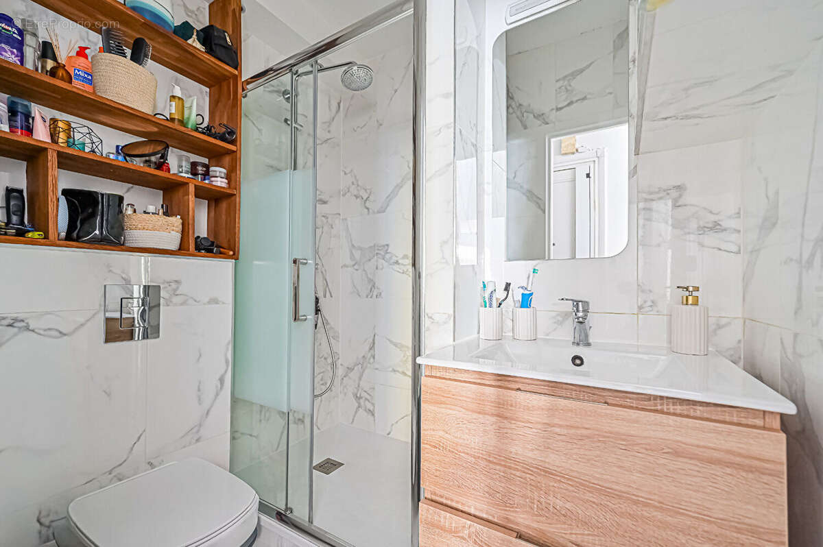 Appartement à PARIS-20E