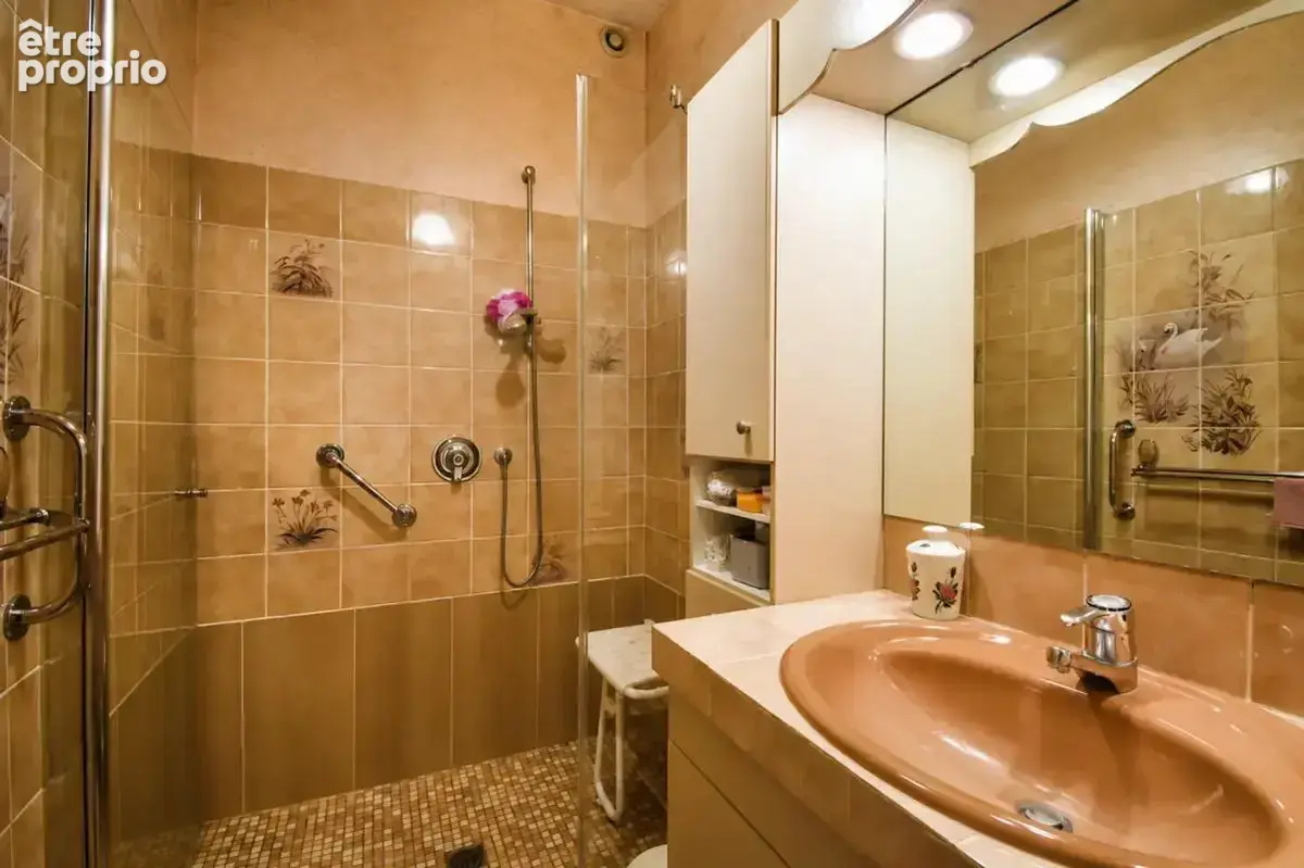 Maison Bourgeoise de 8 pièces de 185 m² à Châteaumeillant - photo 17