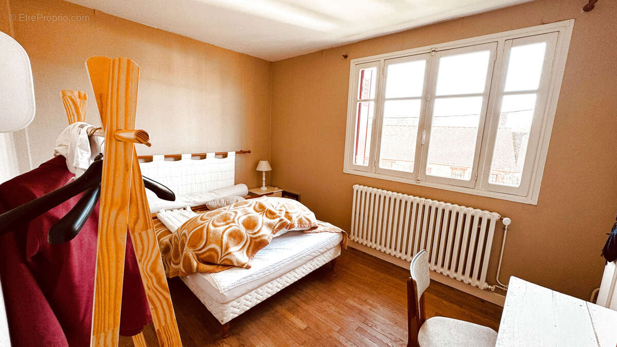 Longère bourguignonne située dans le secteur d' ISLAND au prix de 246 100 €. - photo 19