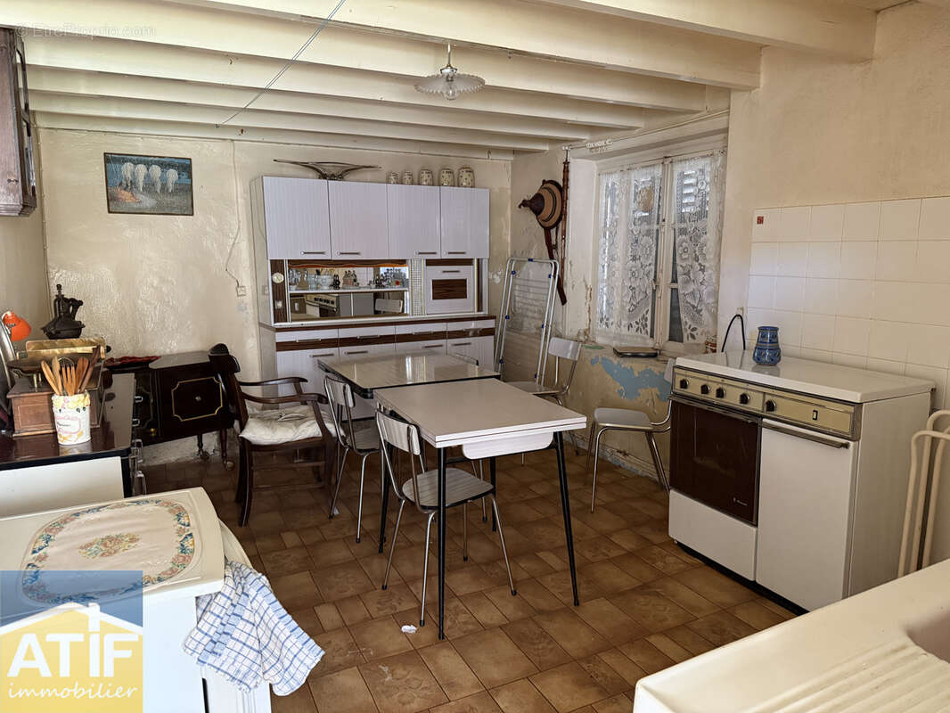 Maison à SAINT-PAUL-DE-VEZELIN