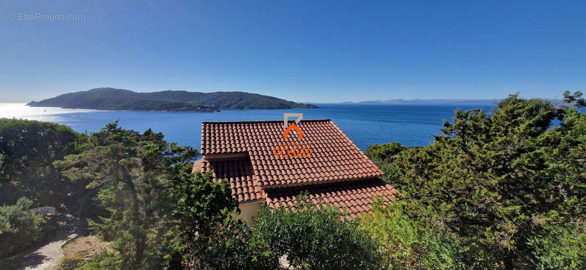 Maison à HYERES