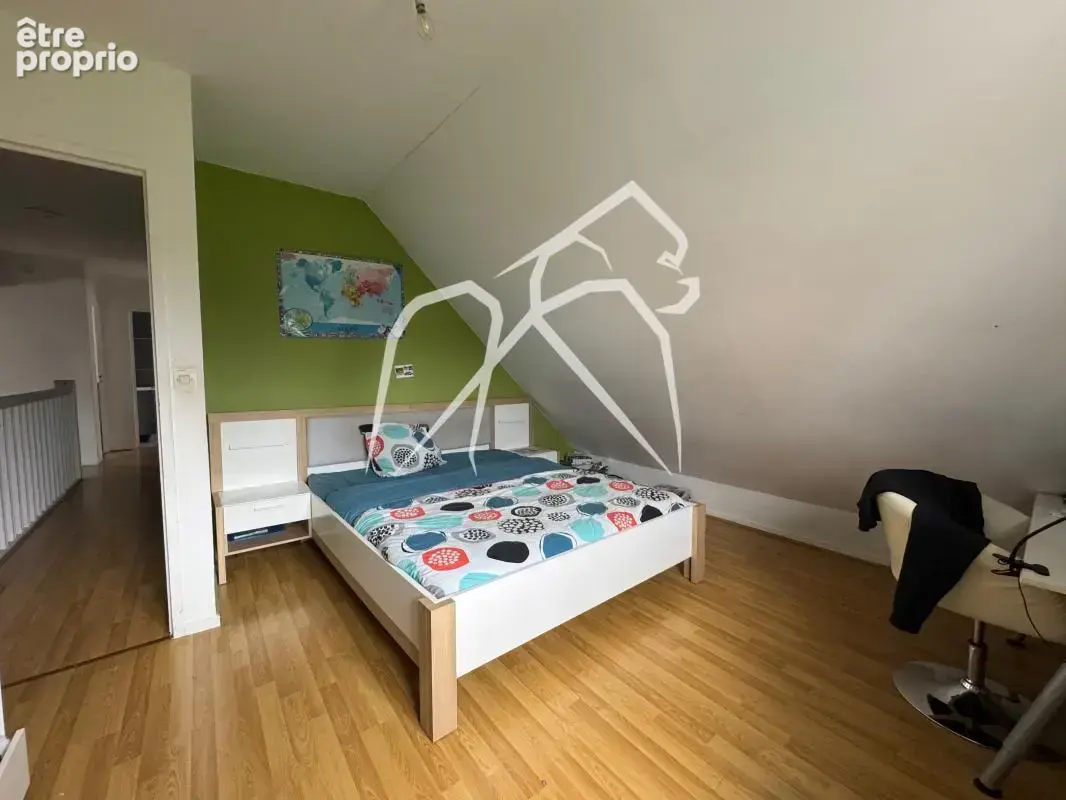 Maison familiale  5 chambres  159 m²  sous-sol complet i le mesnil-esnard - photo 4