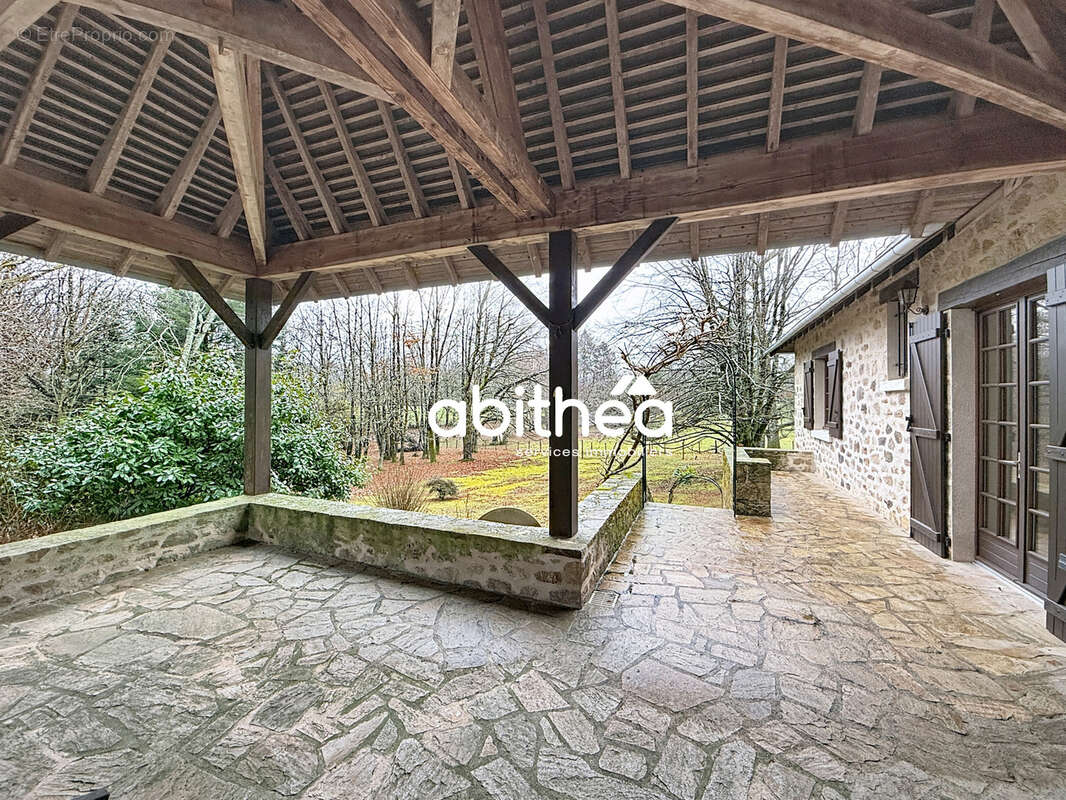 Maison à NEXON