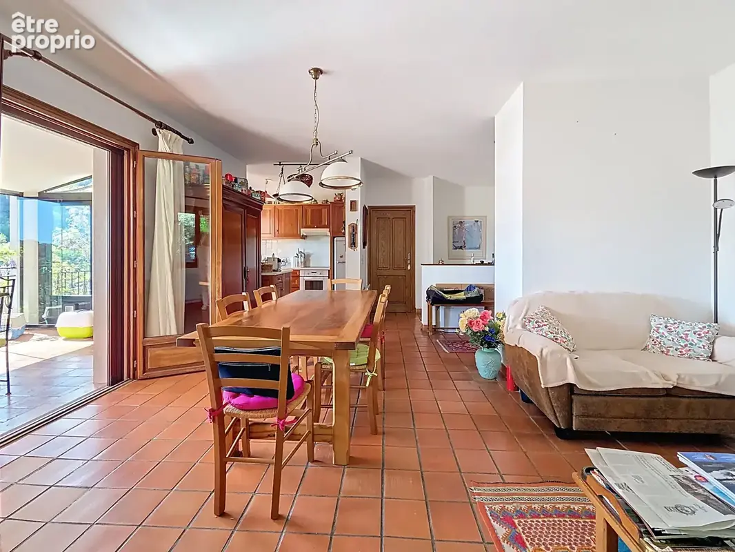 Vence - proche  centre ville - villa 8 pieces - photo 6
