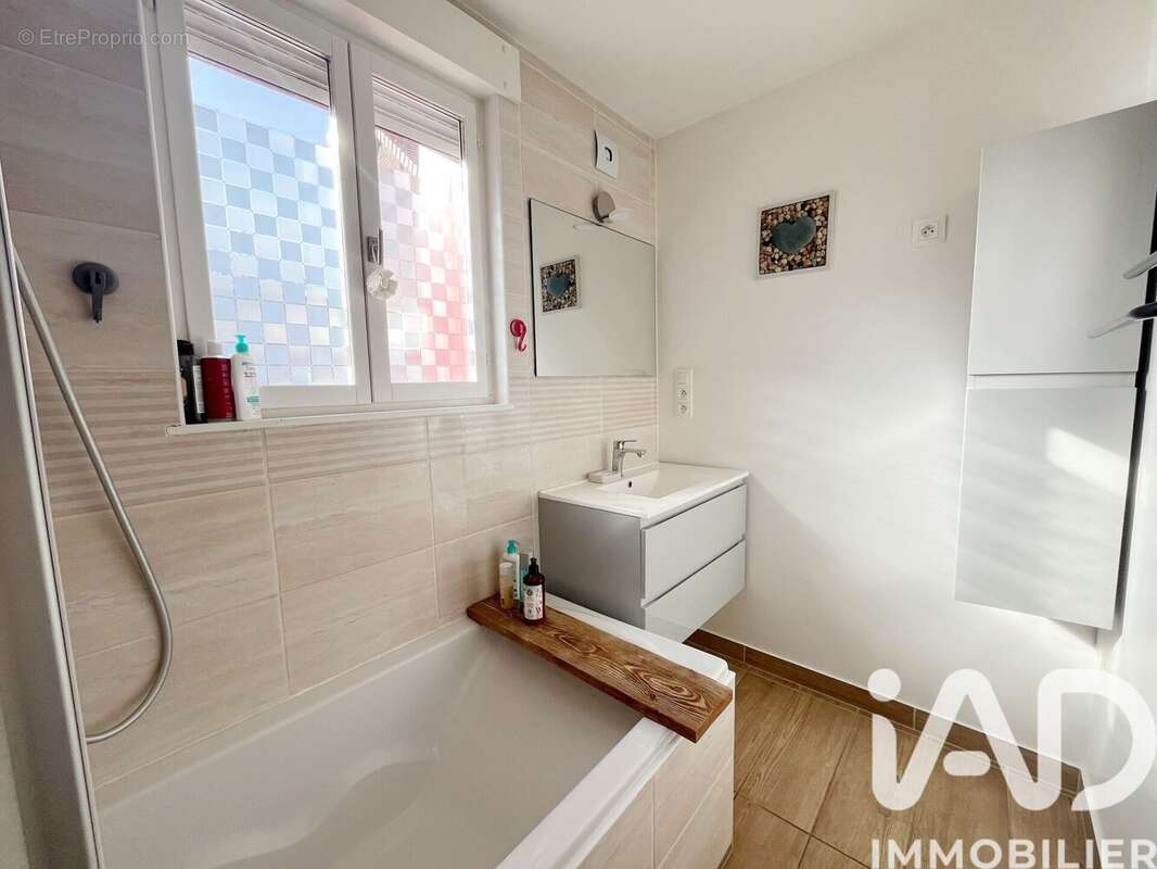 Photo 7 - Maison à BEAUVAIS