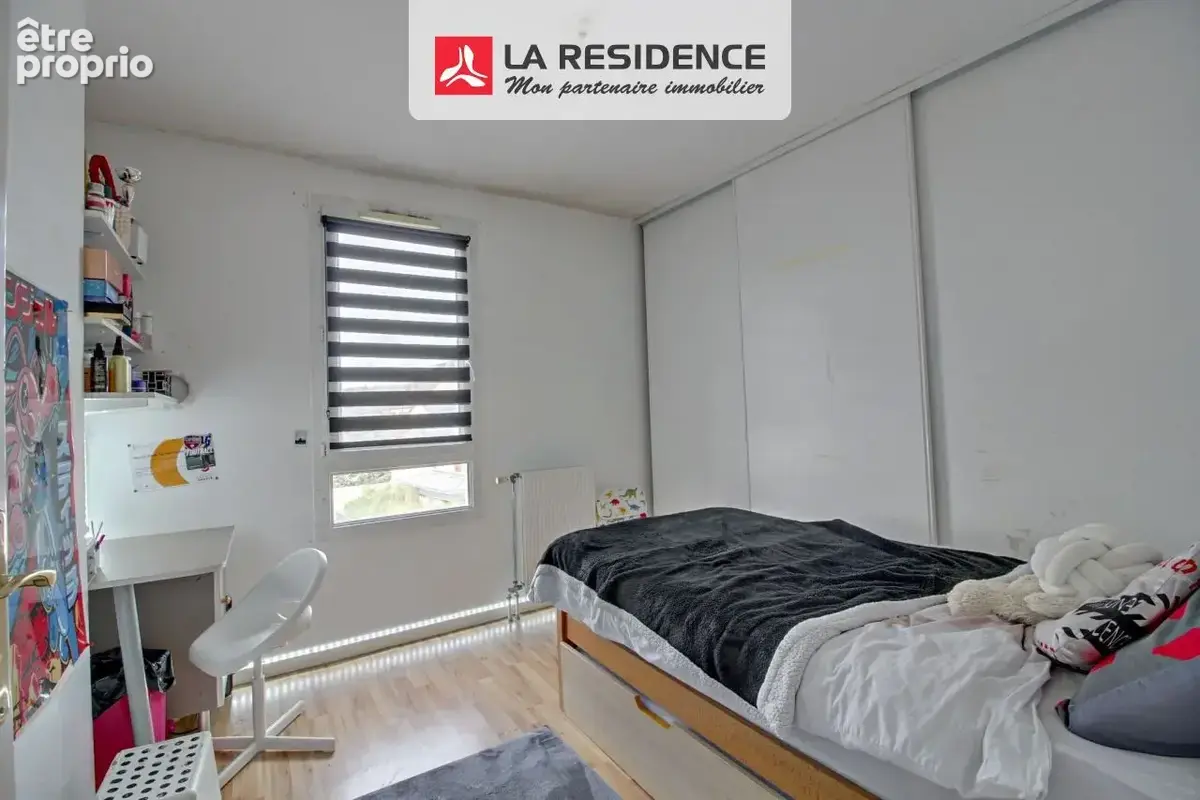 Appartement 85 m² à Les Mureaux  - photo 7