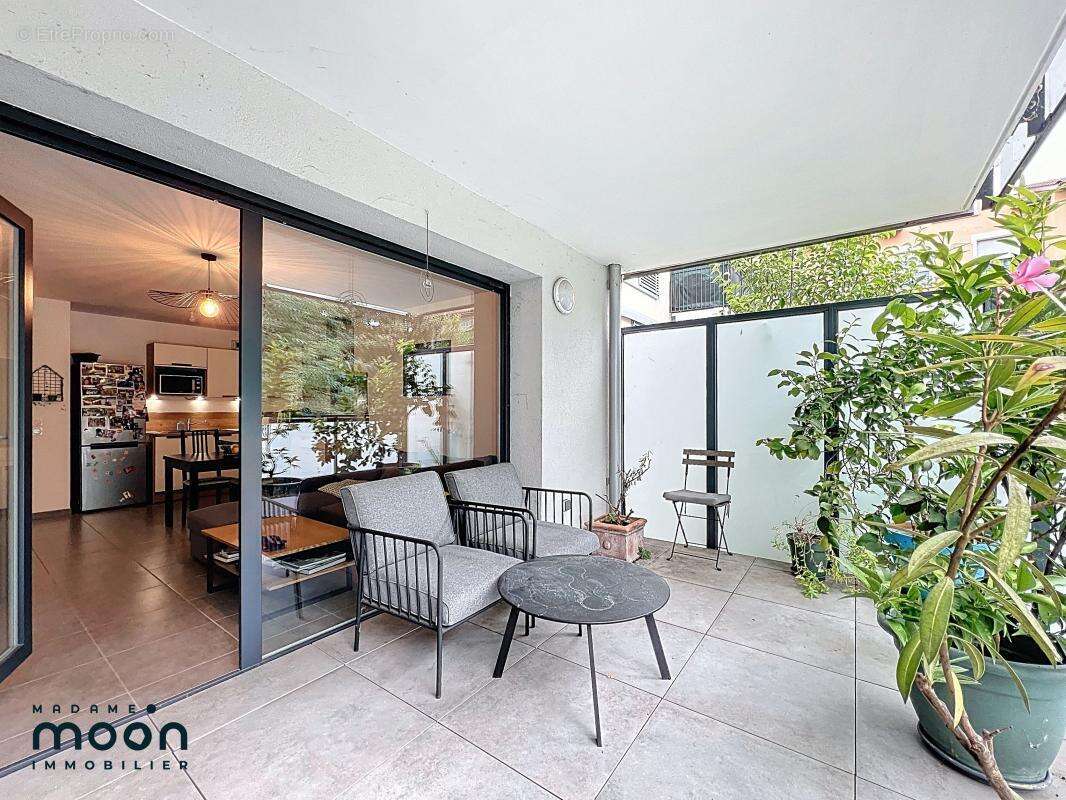 Appartement à OULLINS