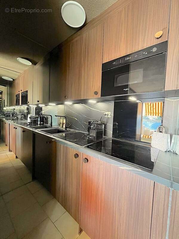 Appartement à vendre 2P TRAVERSANT  CANNES (06) - photo 3
