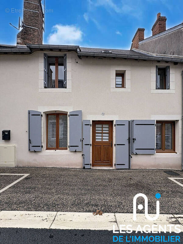 Maison à SAINT-LAURENT-NOUAN