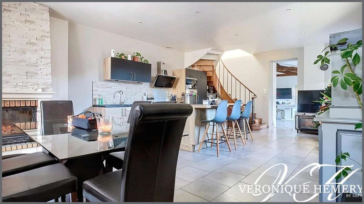 Photo 2 - Maison à MESLAY-DU-MAINE