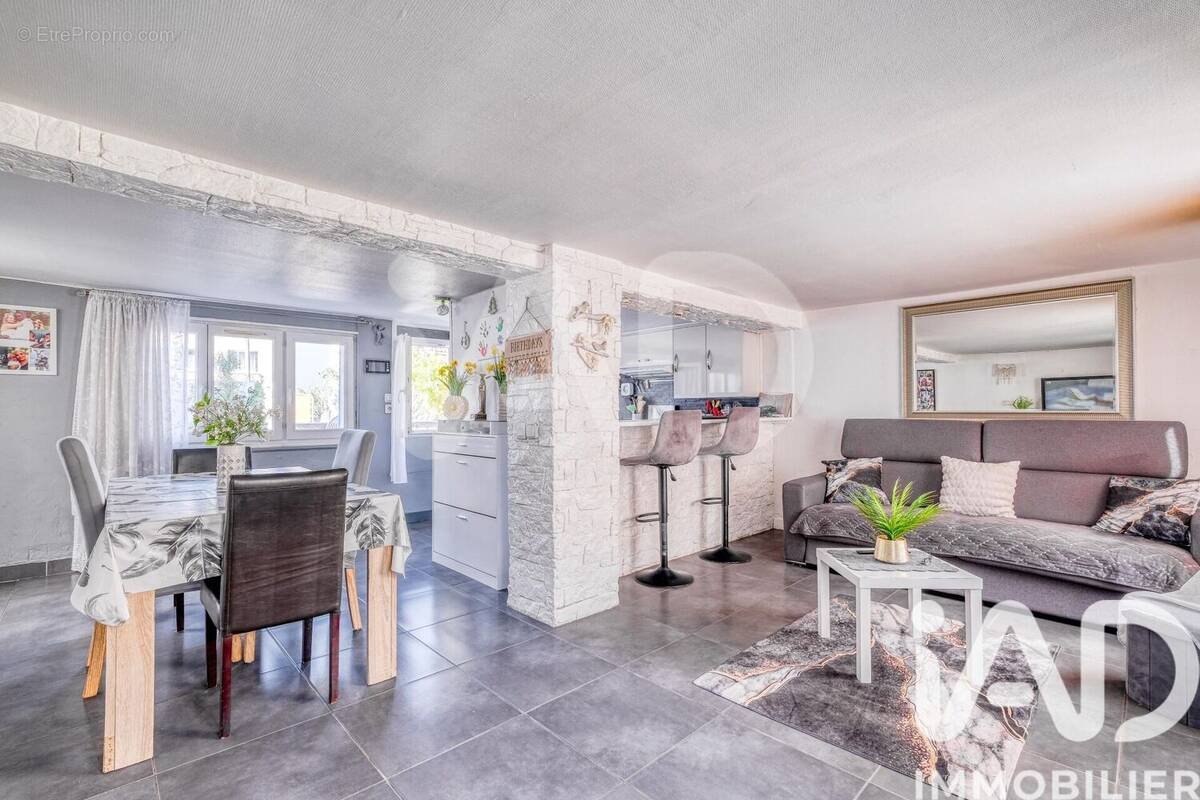 Photo 1 - Maison à BONDY