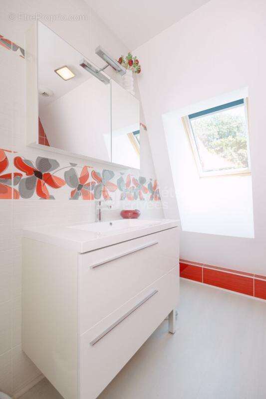 Bien rare à Labuissière - Maison avec vie de plain-pied, terrain boisé et environnement privilégié - photo 9