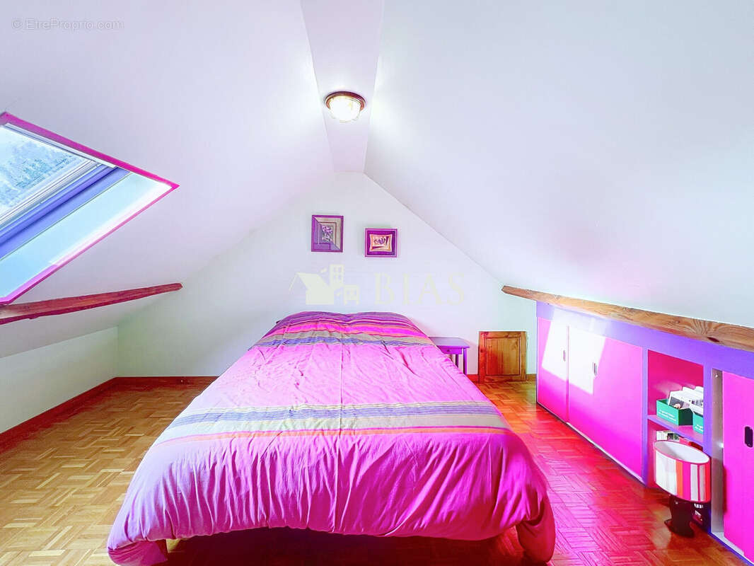 Maison 75 m² à Menneval  - photo 8