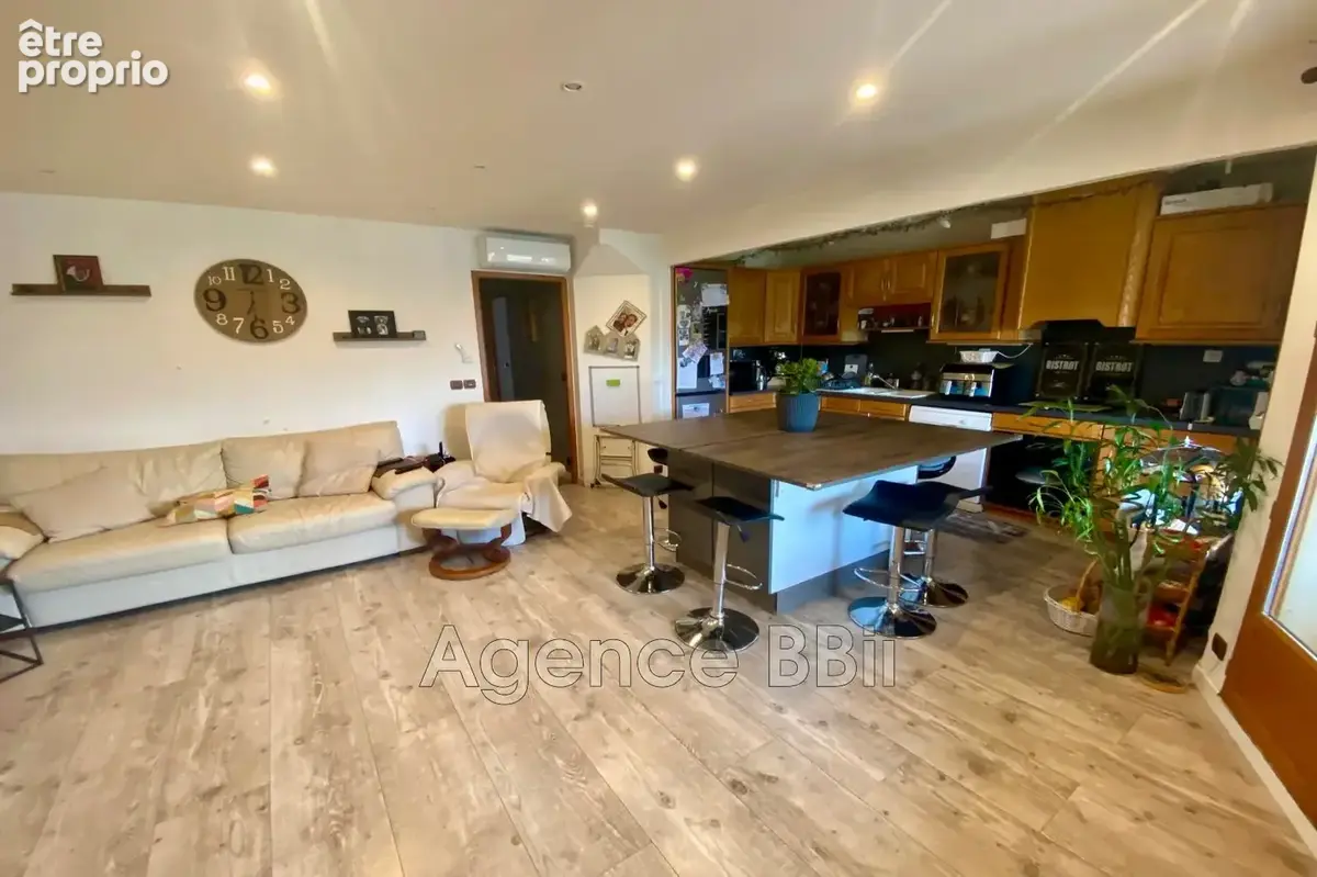 Appartement 4 pièces 84 m² à vendre à La Trinite (06340) - photo 9