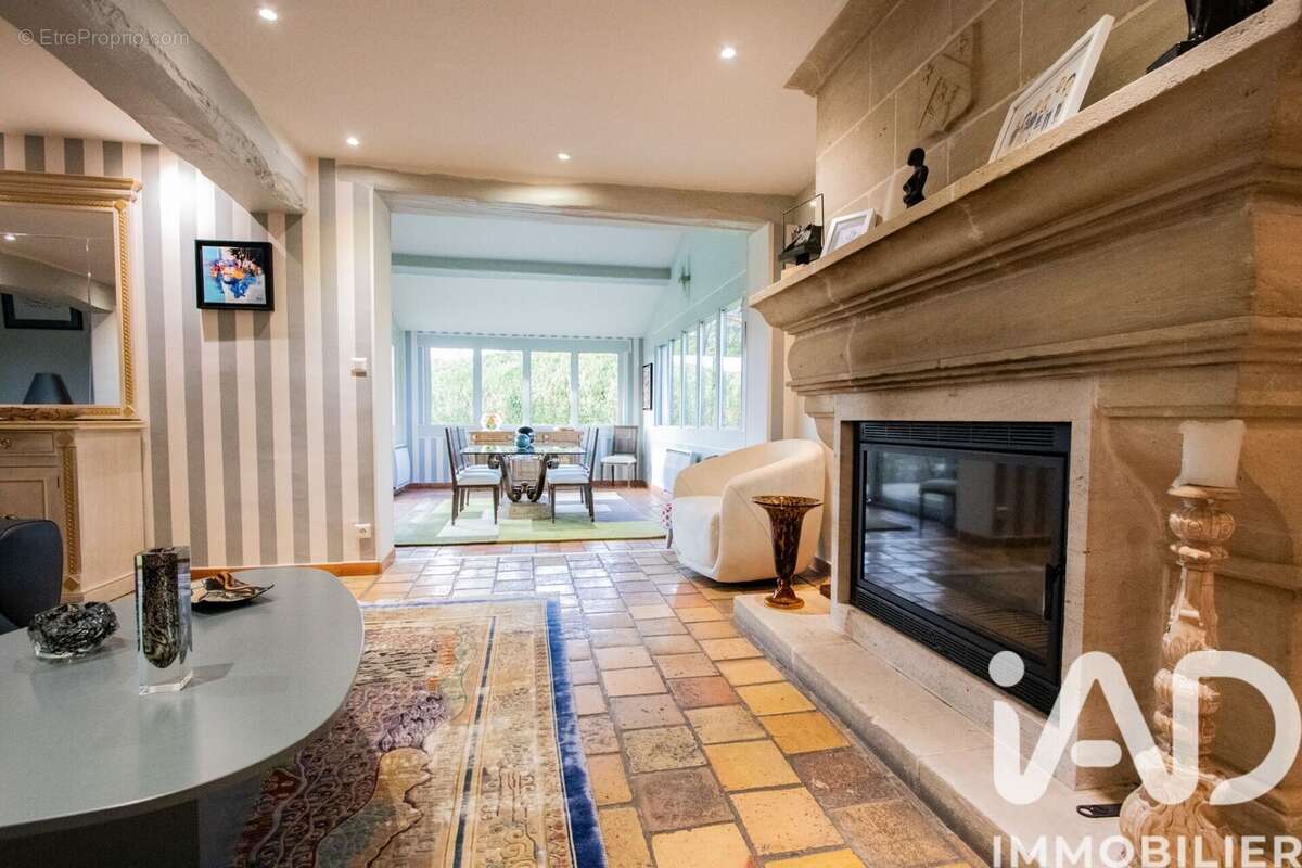 Photo 7 - Maison à LE PERRAY-EN-YVELINES