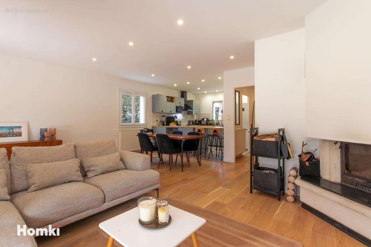Très jolie maison familiale de 120 m2 – Secteur calme et prisé de Vancia - photo 2