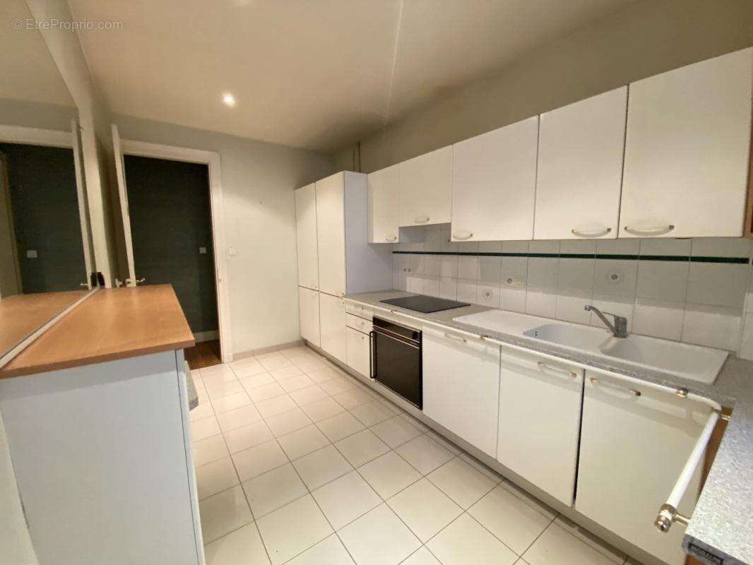 Appartement à BRIVE-LA-GAILLARDE