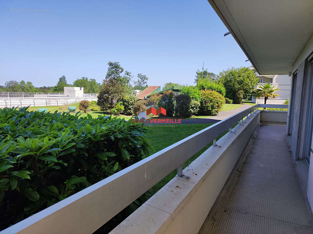 Appartement à BOUGIVAL