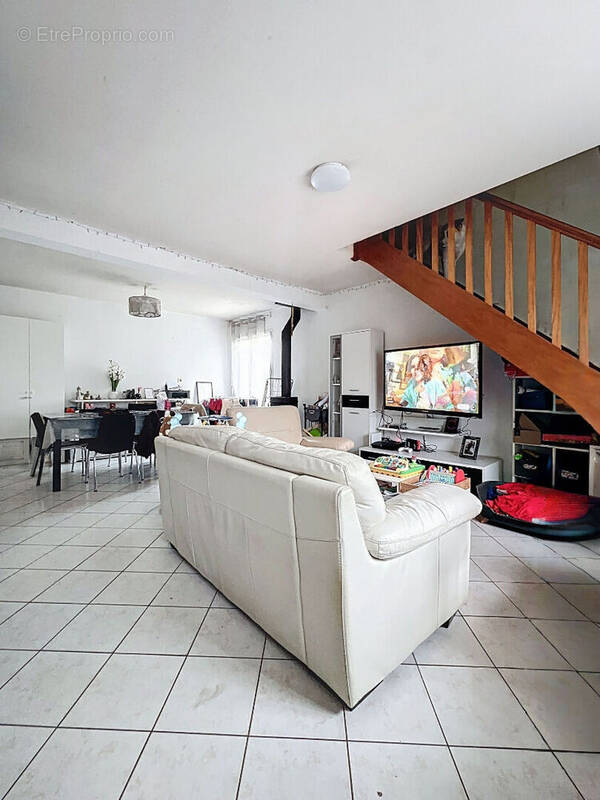 Maison à SAINT-PIERRE-DE-PLESGUEN