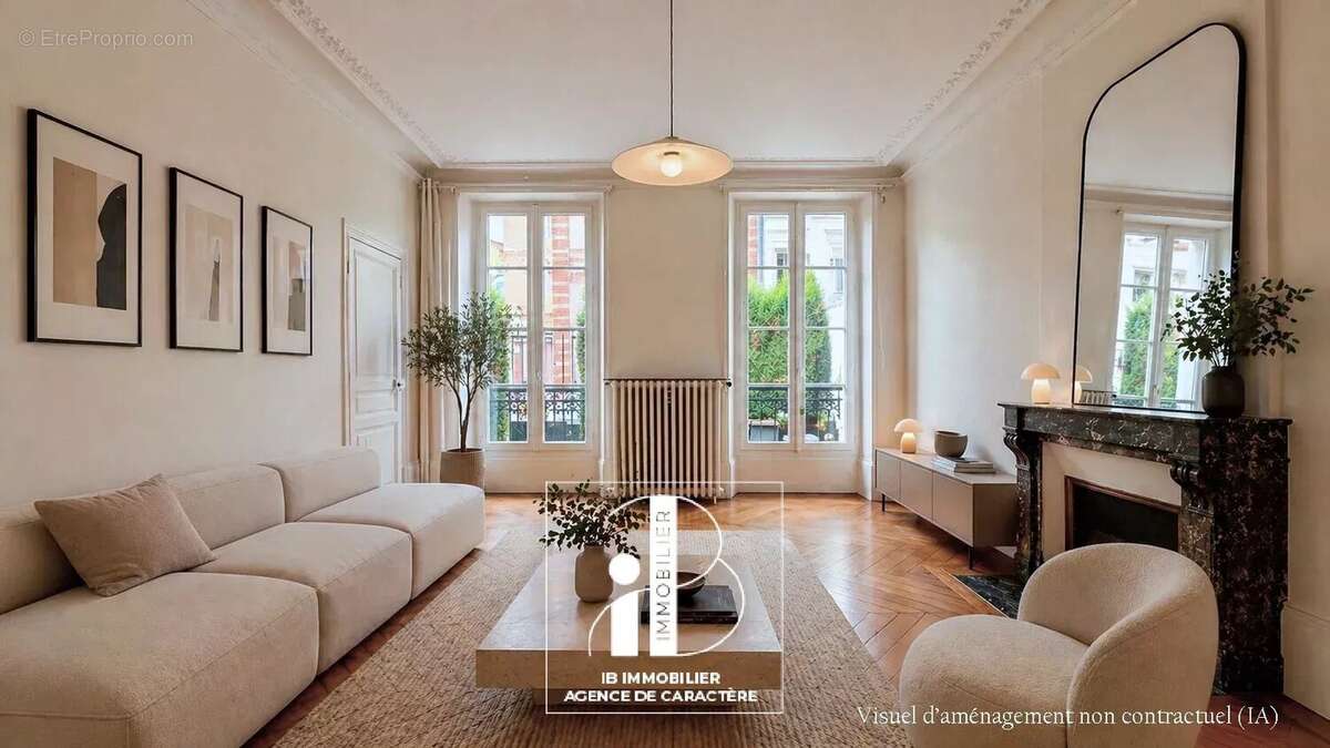 Maison à FONTAINEBLEAU